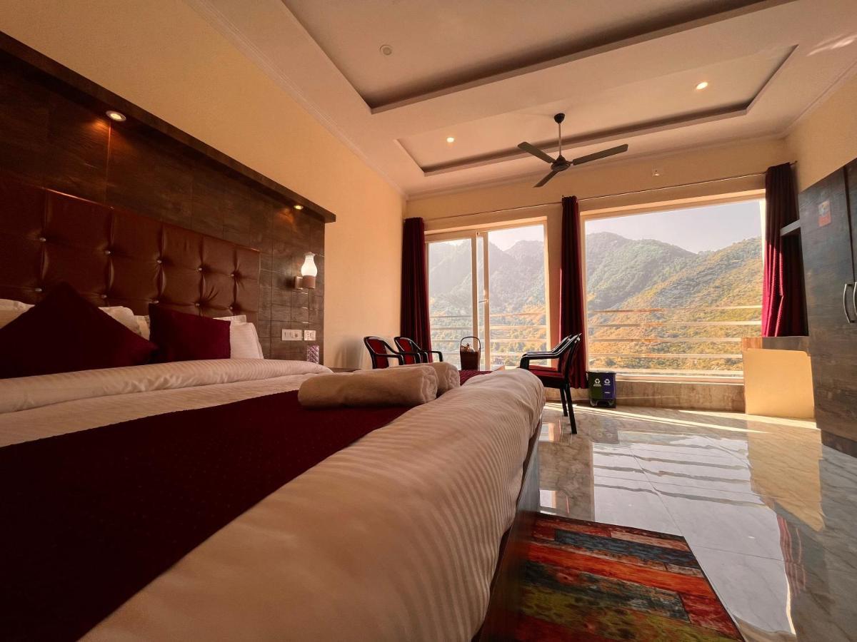 Sitara Resort, Scenic Mountain View Rooms With Balcony & Terrace ムスーリー エクステリア 写真